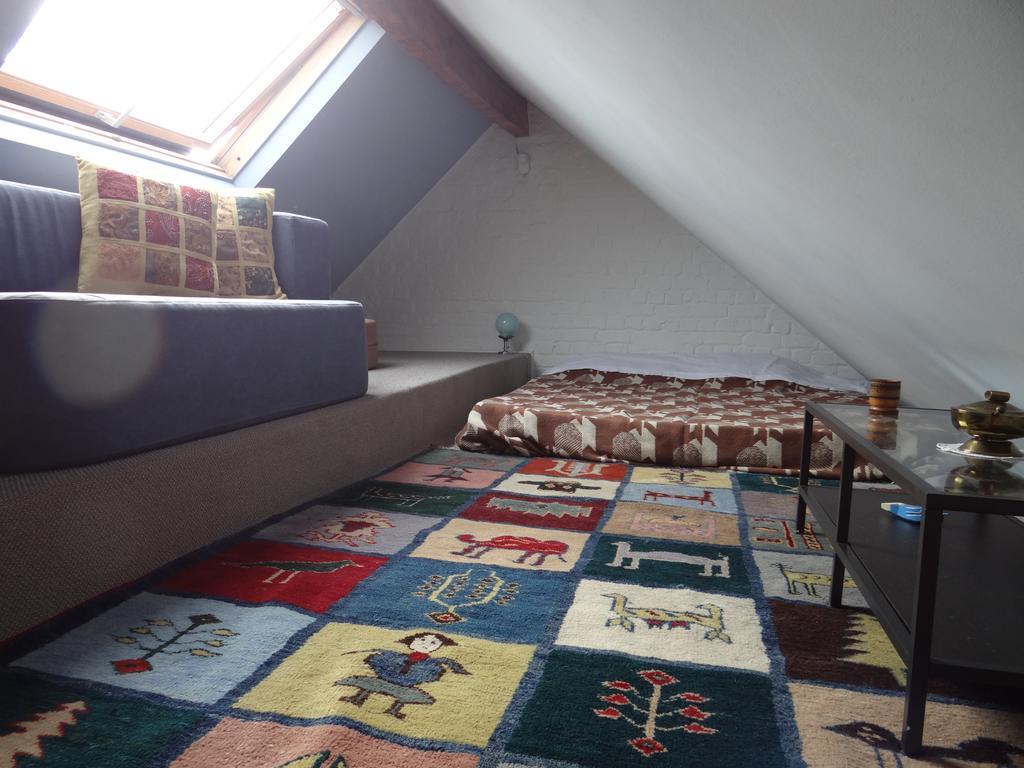 Guest House Dasos Kynthos Woluwe-Saint-Lambert Δωμάτιο φωτογραφία
